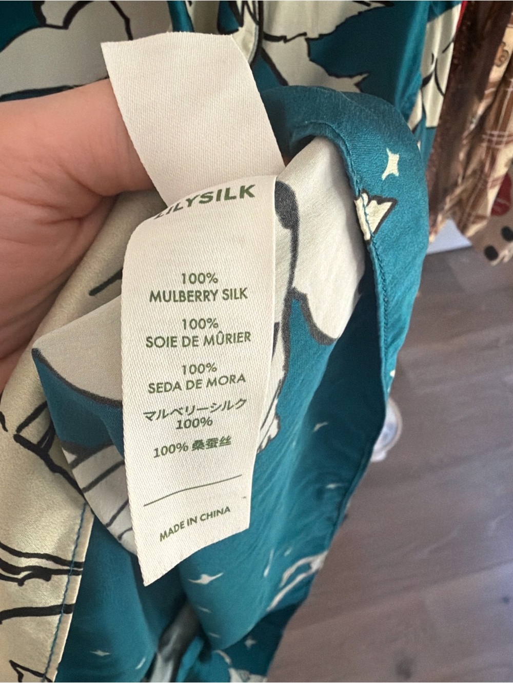LILYSILK Gemini Zodiac Classic Silk Pajama Set - Picture 12 of 13